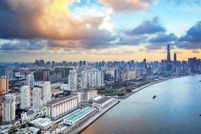 萬科 從房地產(chǎn)開發(fā)到城市空間綜合服務(wù)商的戰(zhàn)略轉(zhuǎn)型